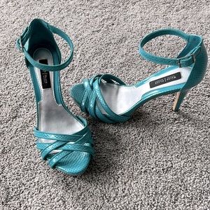 Gently worn teal White House Black Market strappy sandals